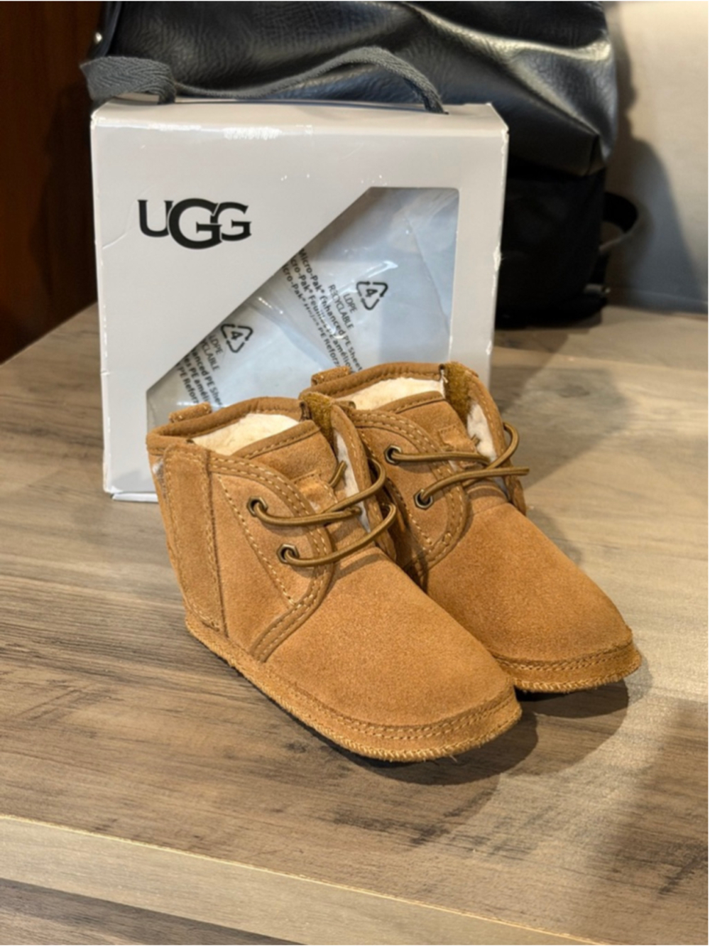 UGG Baby Neumel Chestnut Suede Sheepskin Infants Boots Size 04/05 (12-18 Mo)
